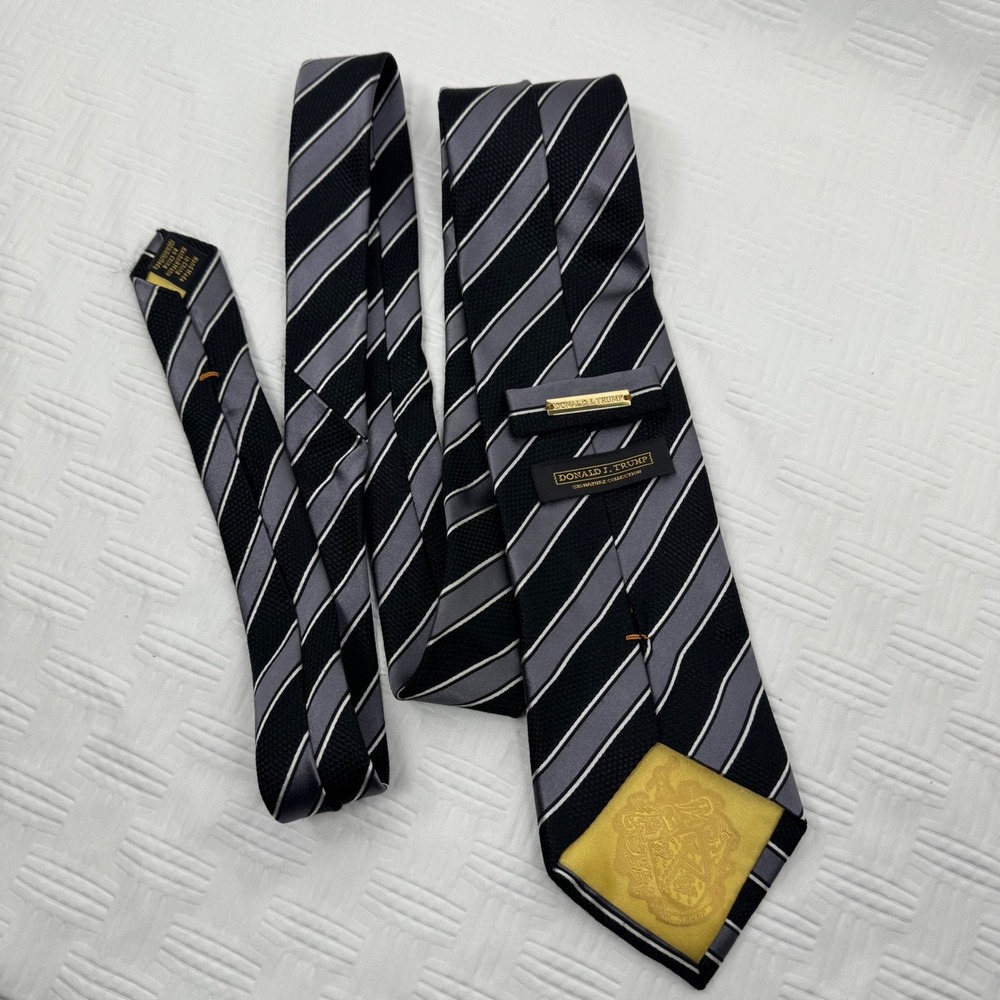 Donald J‎ Trump Signature Collection Silk Tie / Sku 0226